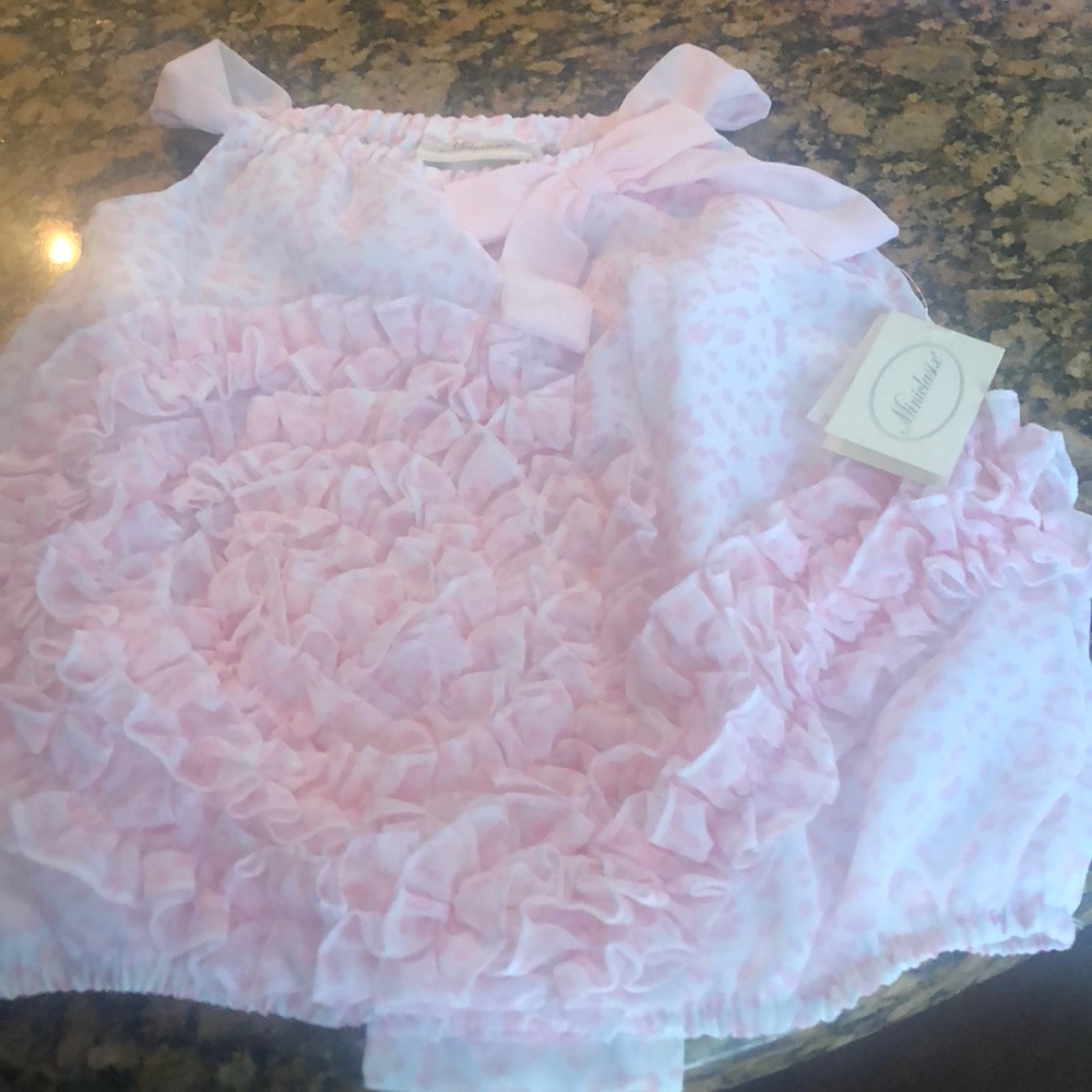 Nwt baby onesie